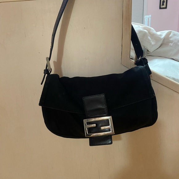 Vintage Fendi - Picture 9 of 10